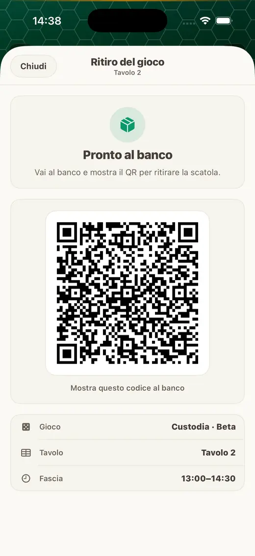 Il biglietto di ritiro aperto sul telefono: la pillola verde «Pronto al banco» e il QR grande al centro